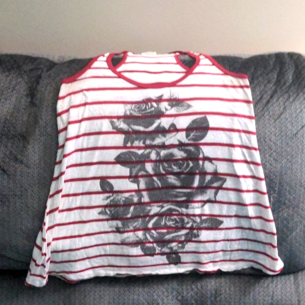 Racerback tank with rose details
